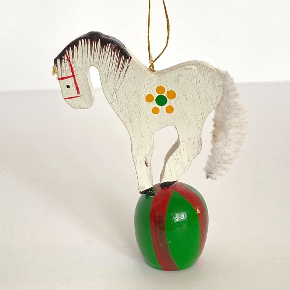 Retro Wood Christmas Ornaments Hand Painted Clown Horse Drummer Circus Set of 3 - Picture 10 of 12